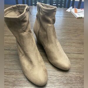 LANE BRYANT TAUPE STRETCH WEDGE ANKLE BOOTIES sz 10w